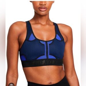 NIKE DRI-FIT ADV SWOOSH